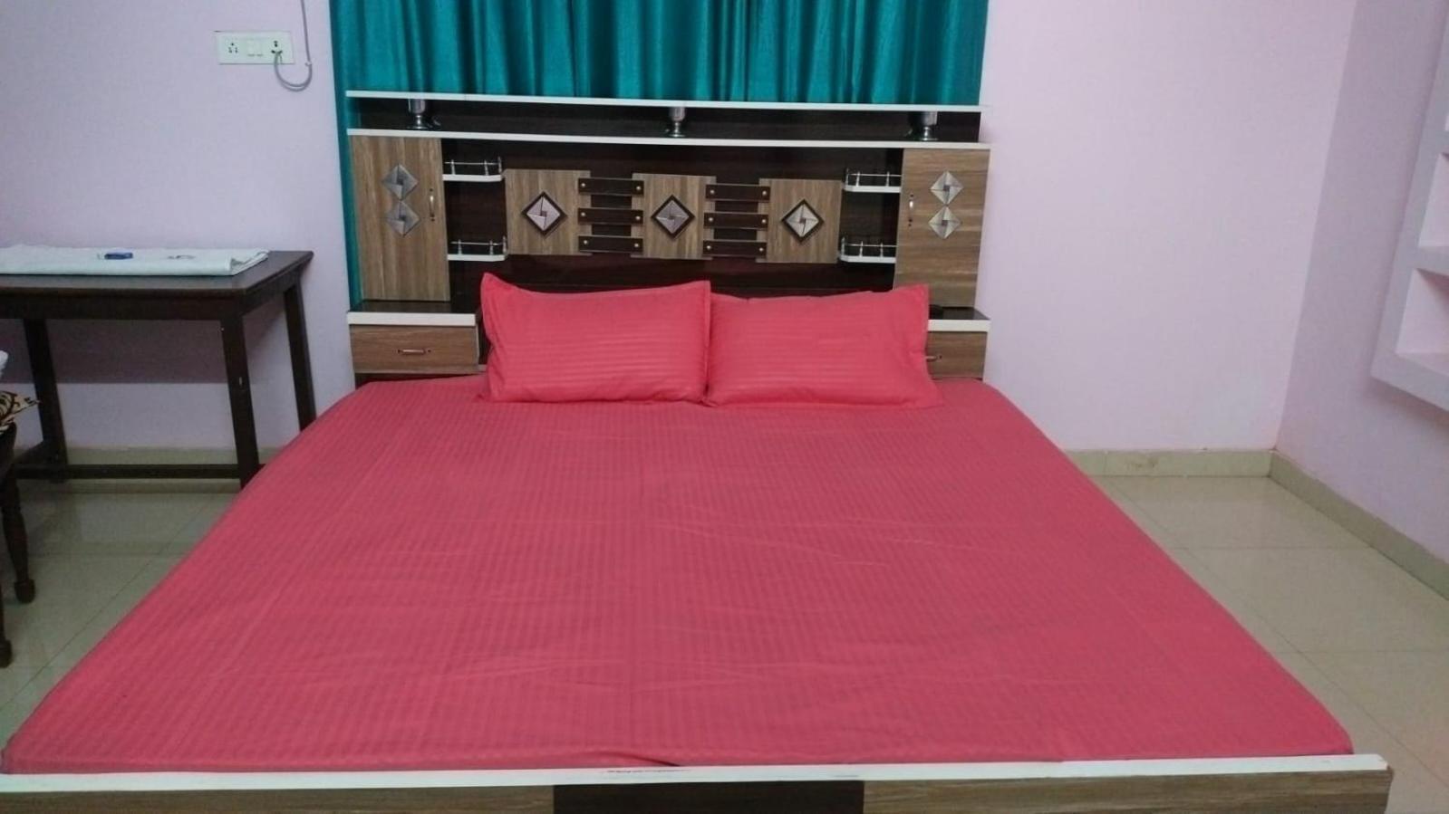 Lavish Living Villa Varanasi Exterior foto